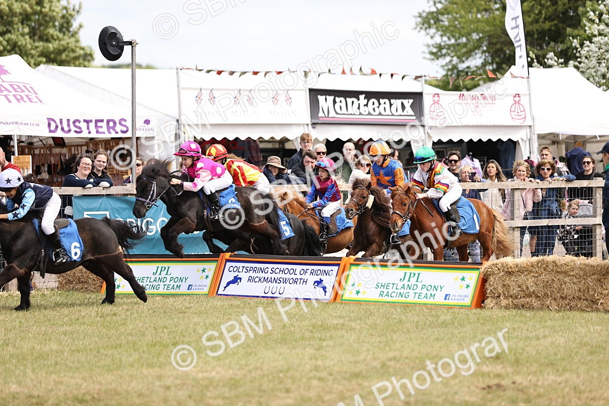 SBM_16421 - Dinky Derby