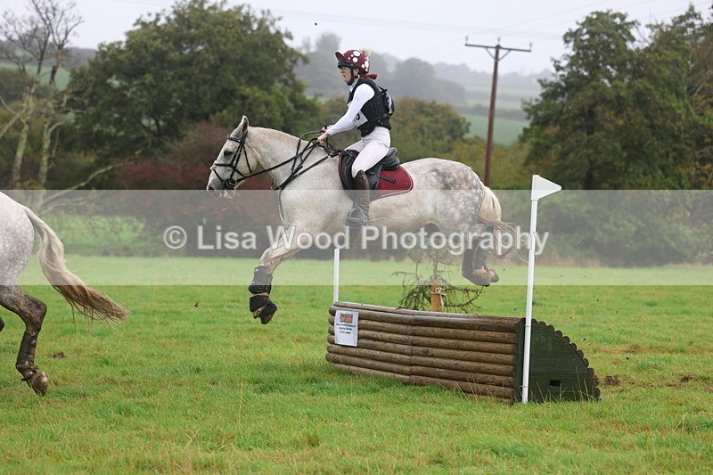 3E7A1565 - Class 3: 70cm Pairs: Half Roll Top