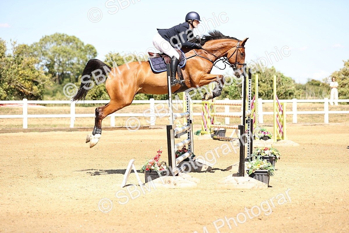 SBM_015123 - Class 16 - Senior foxhunter - 1.20m Open