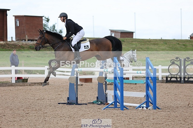 250625-150617-01301 - Cls 6 Foxhunter and 1.20m Open