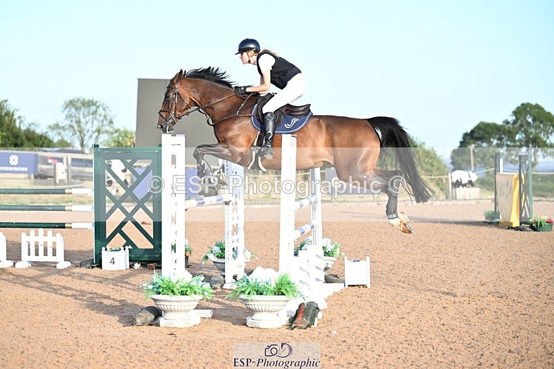 260731-193456-07170 - Cls 15 Snr Foxhunter