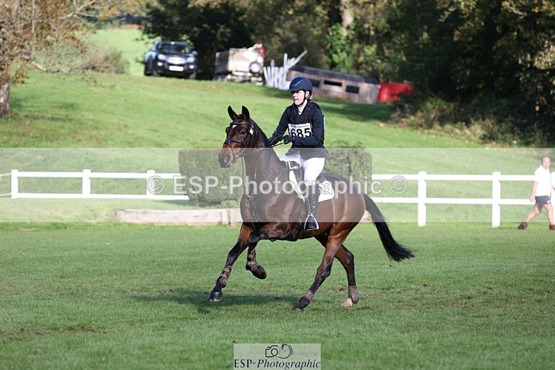 231022-112637-25160 - 685-ADRENALIN.II-Cosima.Atkinson-TrotUp+SJ