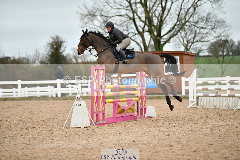 240112A-125251-00852 - Cls 5 Newcomers and 1.10m Open