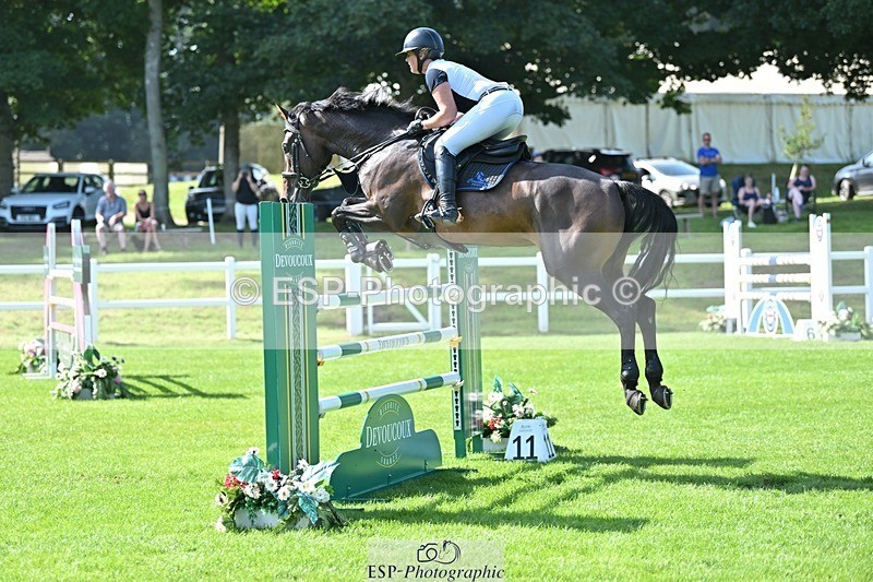 230909-114354-05275 - Cls 11 Snr Foxhunter & 1.20m Open