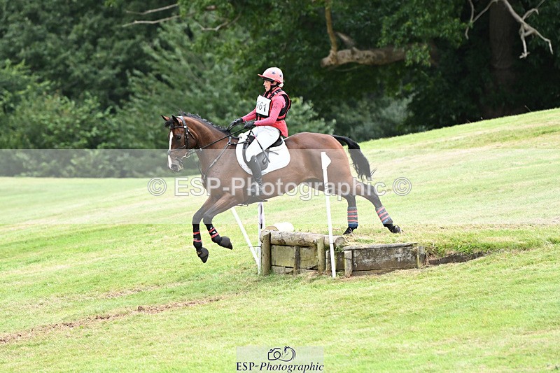 240825X-180159-38110 - 80cm XC 17.30 to End