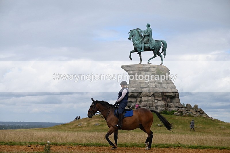 DSC_9128 - Time at Statue 14:33 to 15:10