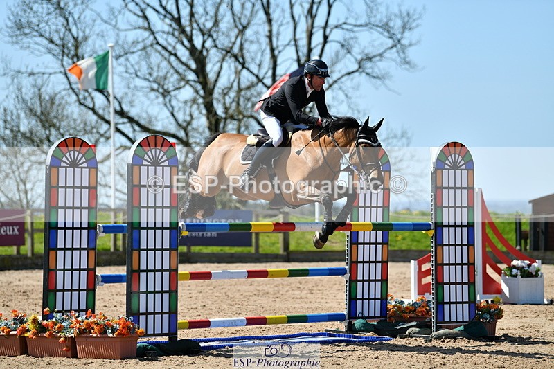 240420A-122006-10925 - Cls 3, 2 Star Small Tour 1.30m