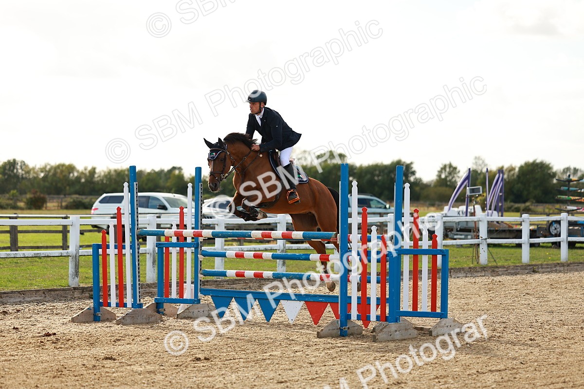 SBM_002098