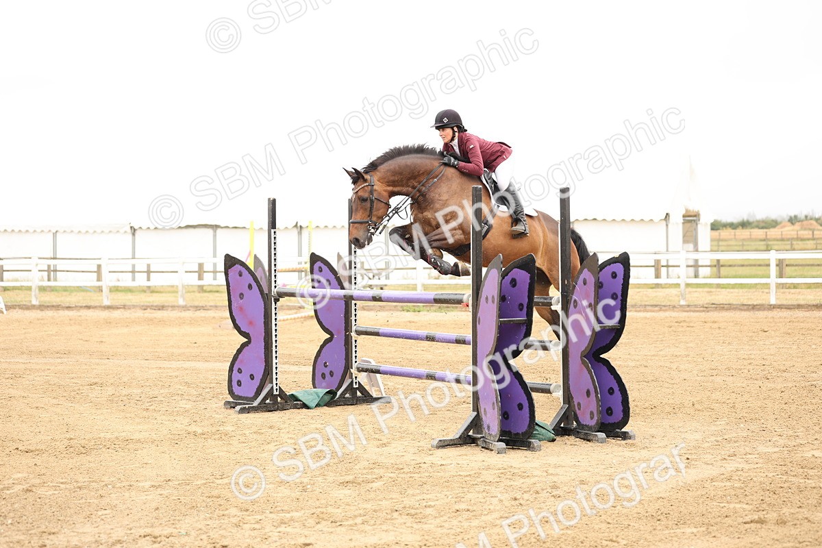 SBM_023977 - Class 6 - Senior Newcomers 1.10m