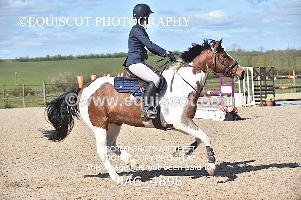 JAC_4898 - CLASS 13 SAT Senior BritiNovice/ 90cm Open
