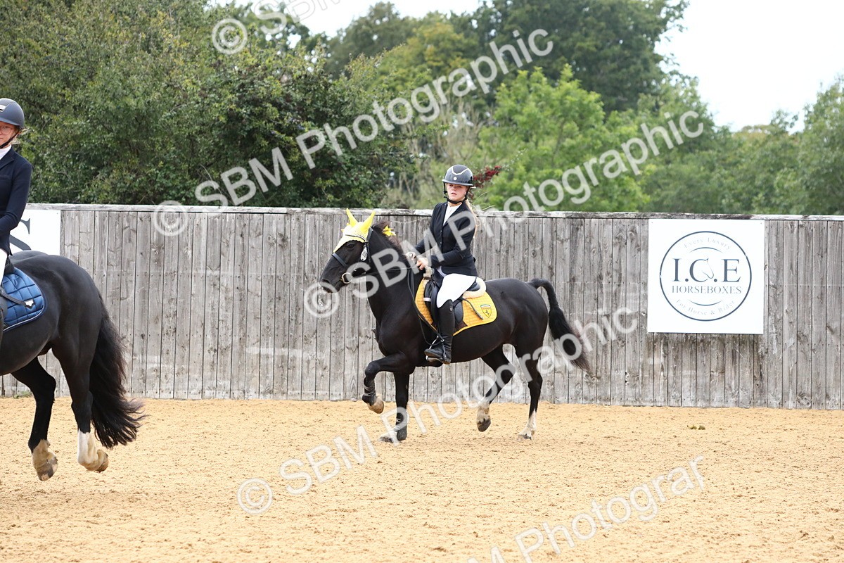 SBM_64131 - J65 - Junior pony 70cm Championship