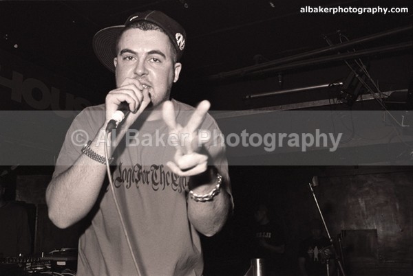 18 shameless - Friends-&-Family @ the-roadhouse 04.02.06