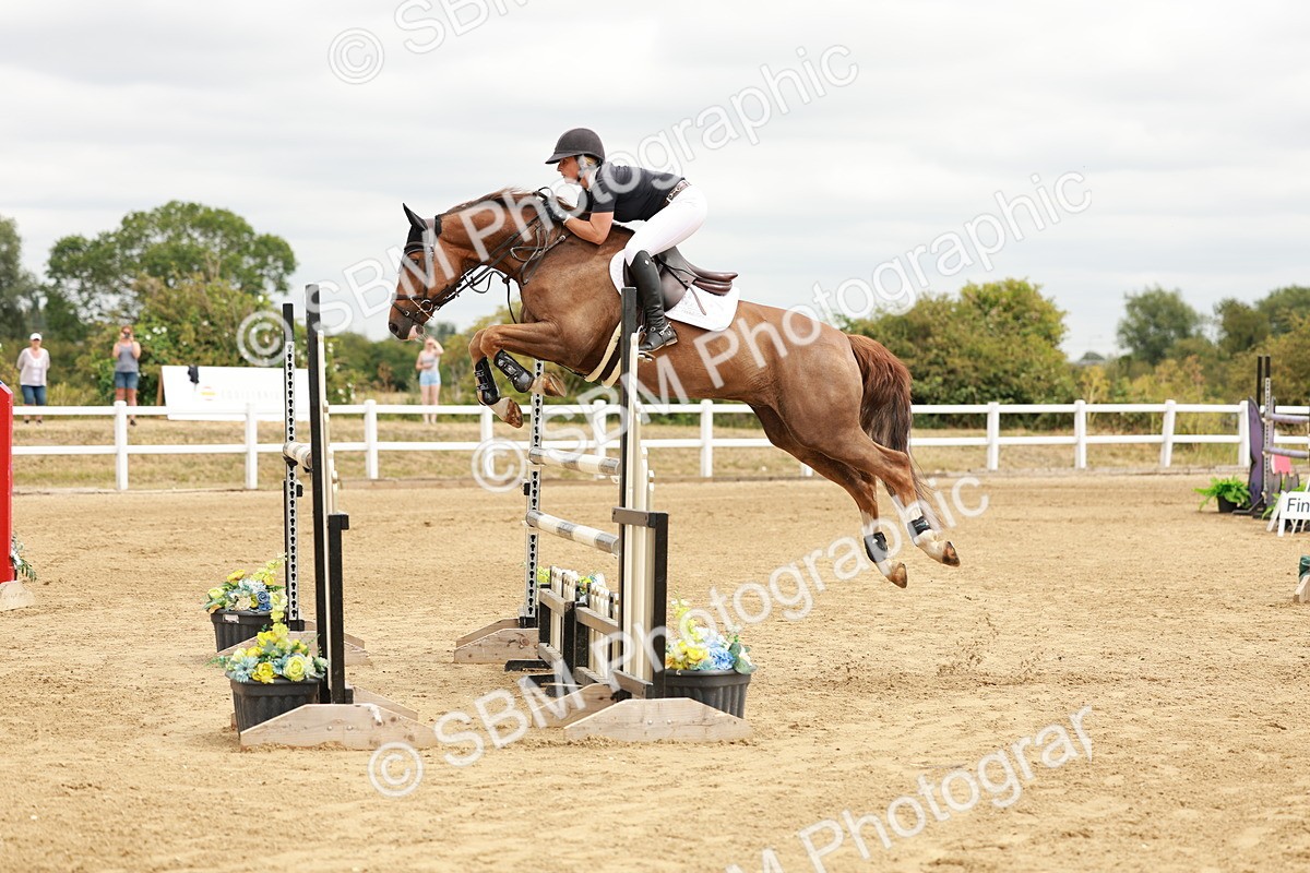 SBM_017506 - Class 21 - Senior Newcomers Championship 2d Rd