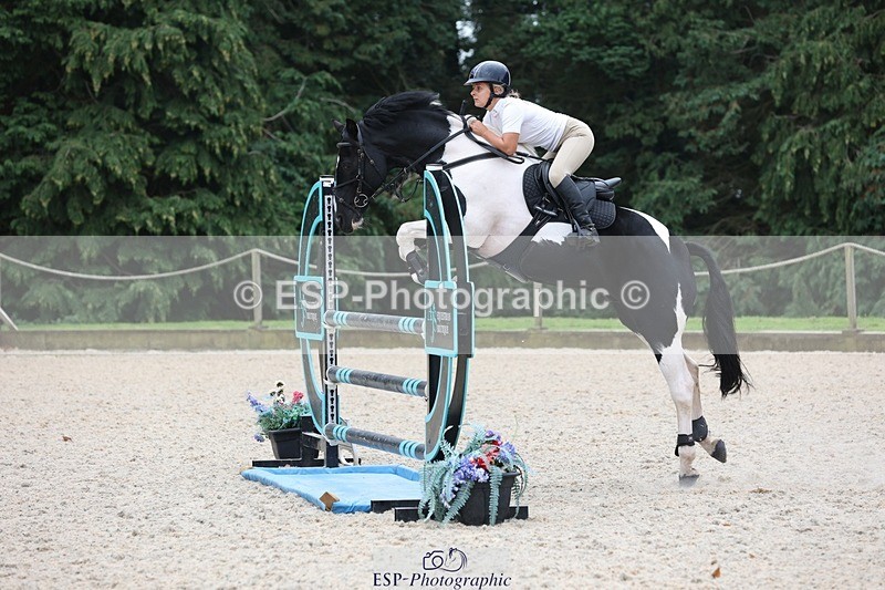 230908-171606-03219 - Cls 9 Snr Newcomers & 1.10m Open