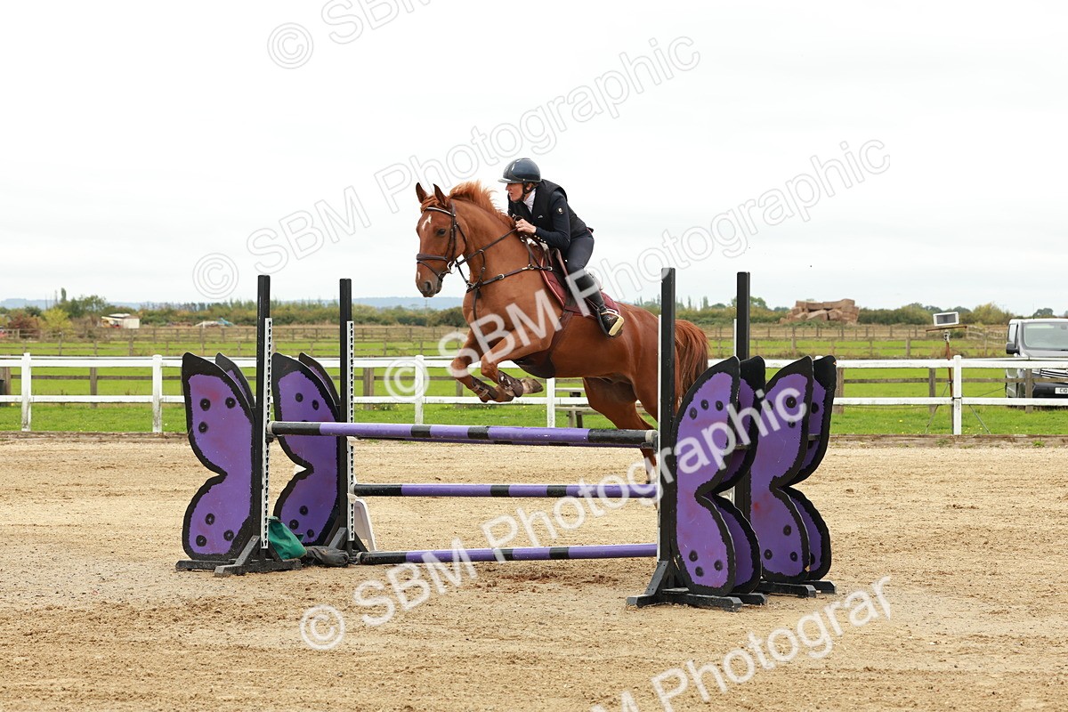 1I0A7803 - Class 4 - Senior Newcomers 1.10m