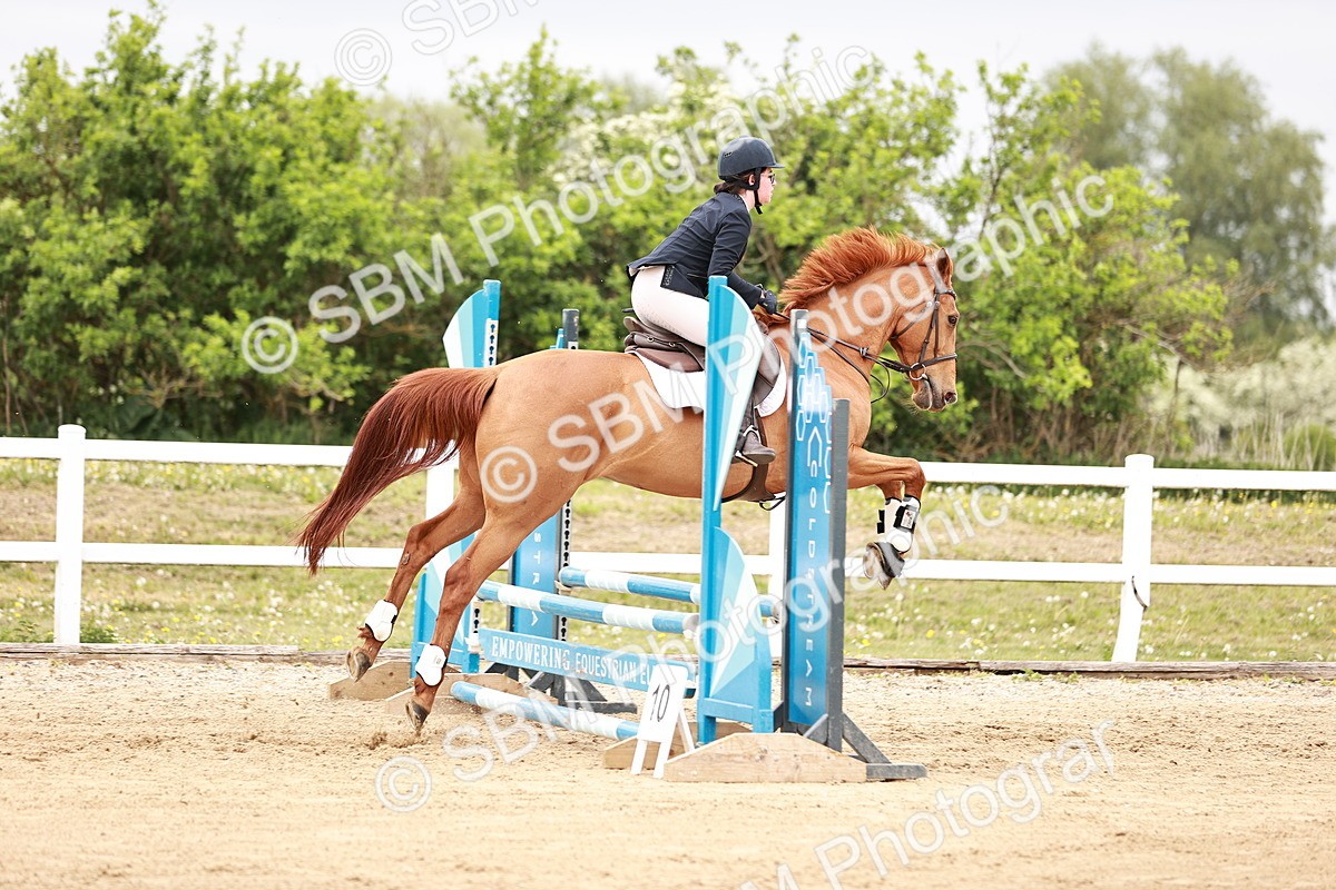 SBM_008730 - Class 4 - 70cm