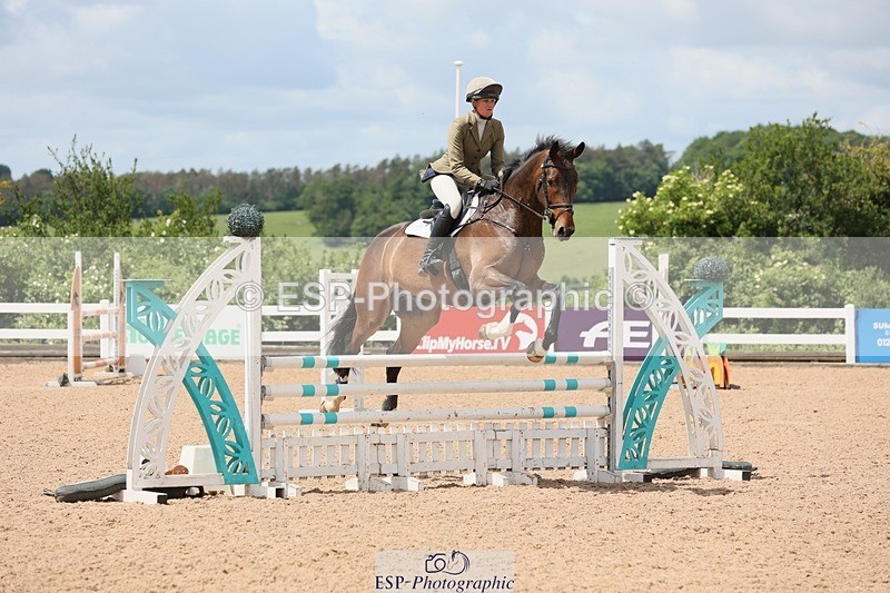 250528-123336-00737 - Cls 3 Snr 1.05m Open