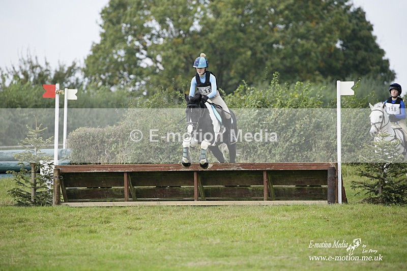  WWHT 171021 2362 - Novice Pairs (0.80m)  17/10/21