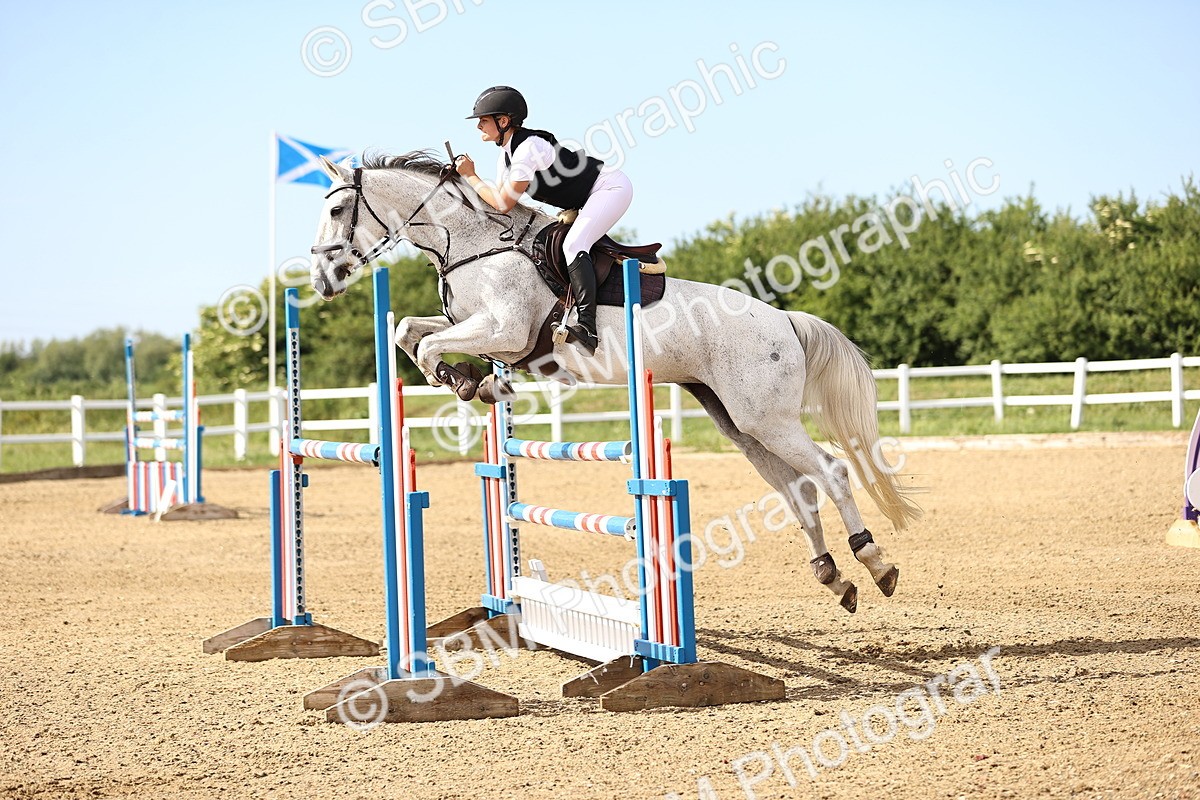 SBM_003009 - Class 5 - Senior Foxhunter - 1.20m