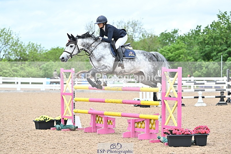 240523A-130023-01867 - Cls 4 Snr 1.20m Open