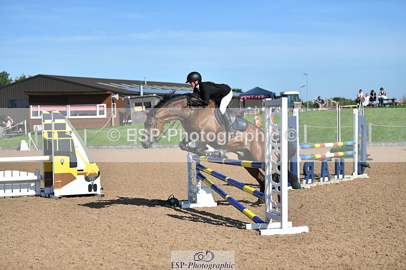 230903A-101229-03632 - Cls 12 95cm Amateur Quali