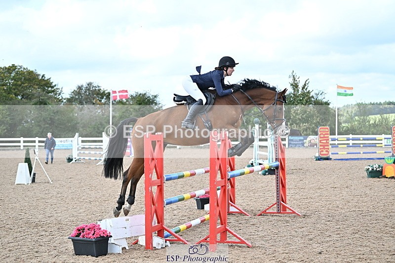 241005A-123331-03682 - SAT Cls 18 1.05m Amateur Quali