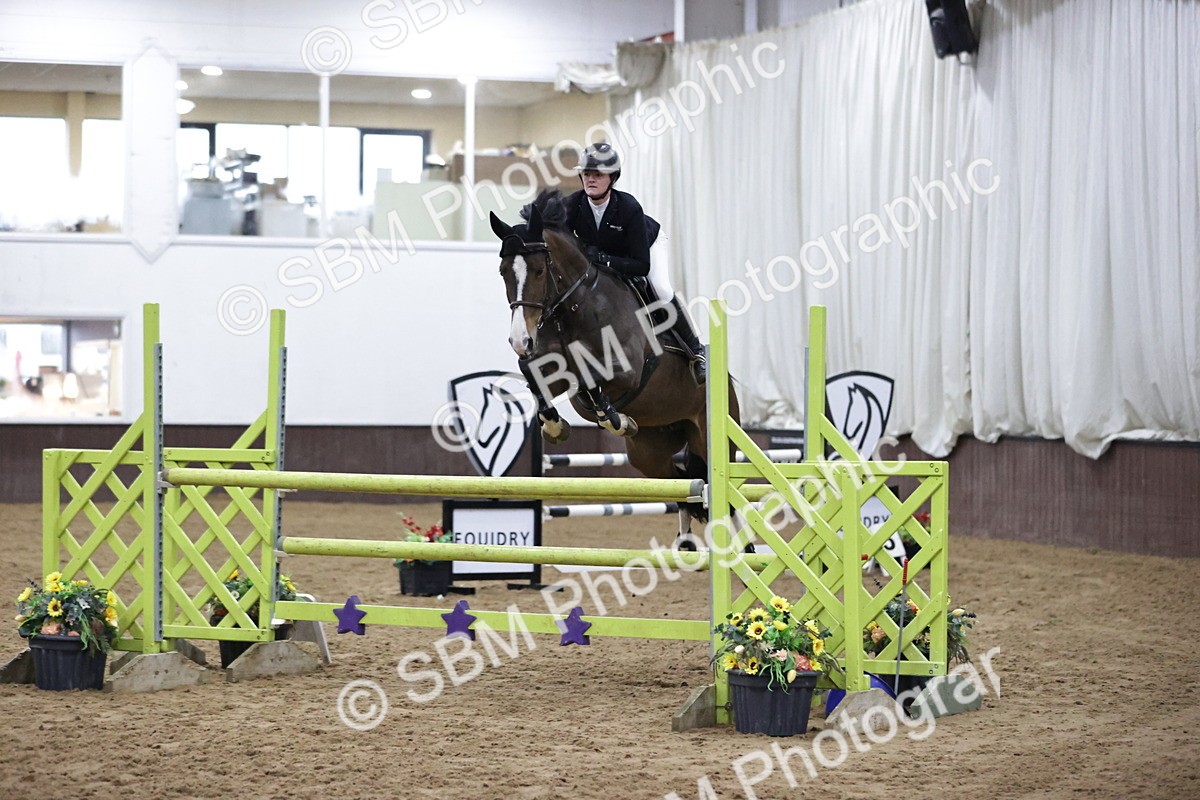 SBM_001044 - Class 4 - Senior Newcomers/ 1.10m Open