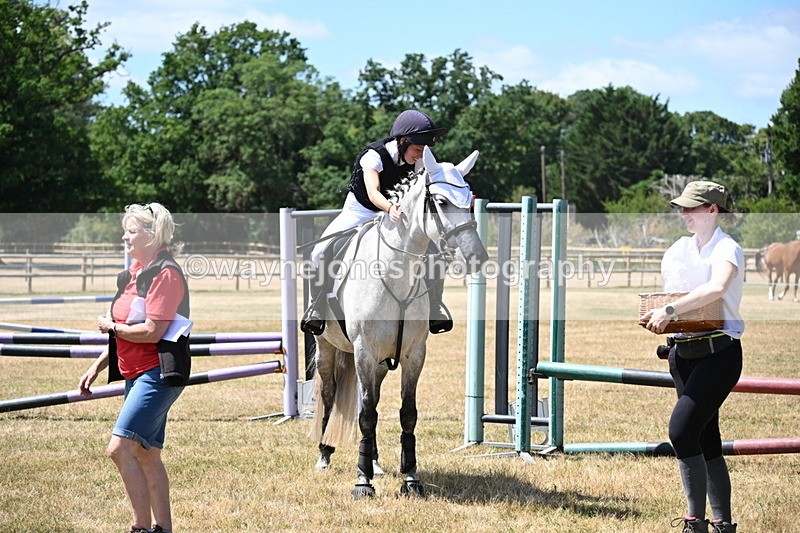 WJ6_5995 - Class 13 Novice 60cm