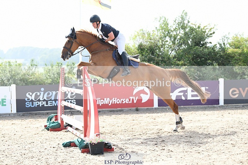 250725-163351-03956 - Cls 10 1.05m Amateur Quali