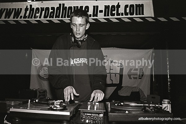 10 - Friends-&-Family @ the-roadhouse 19.04.03