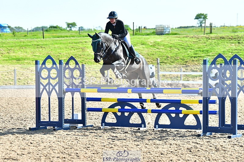 230527A-090541-02885 - Cls 13 Snr 1.05m + 1.10m Open