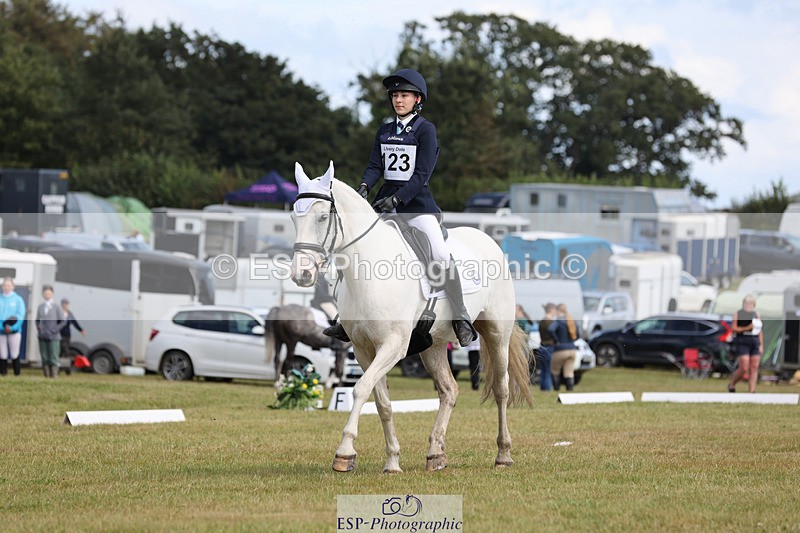 240824X-143001-28749 - D80 Ride off  14.15 to 15.30