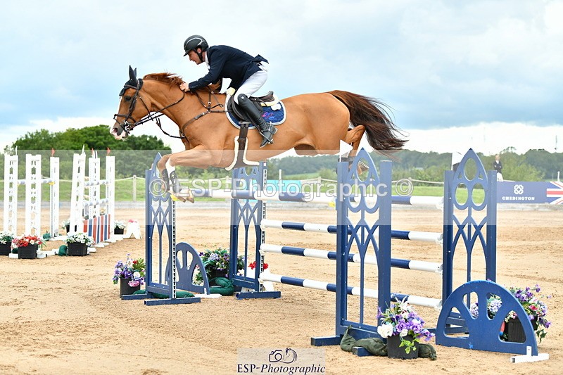 230720A-152350-03847 - Cls 9, 2 Star Big 1.40m Start to break