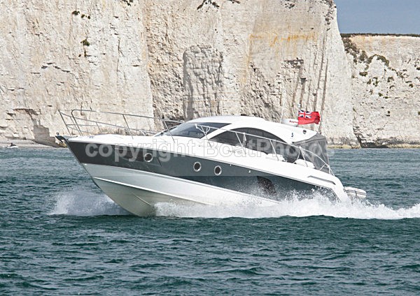 110829 BENETEAU FLYER 38 IMG_2947 - Motorboats - Hardtop