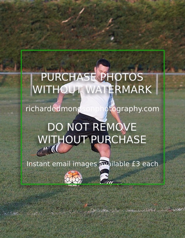 DSC09730 - Kendal County v Hawcoat Park, (Saturday 30 November)