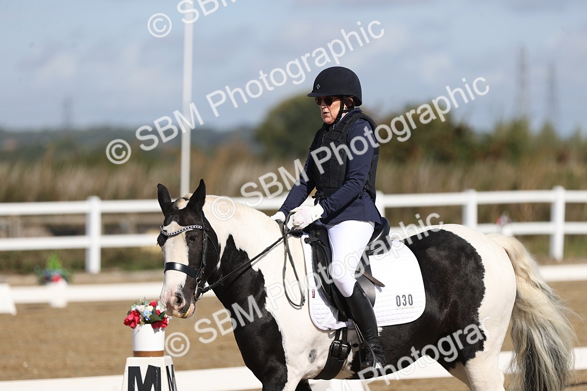 SBM_001228 - Class 2 - Intro 4 Champs - 9.44-10.38