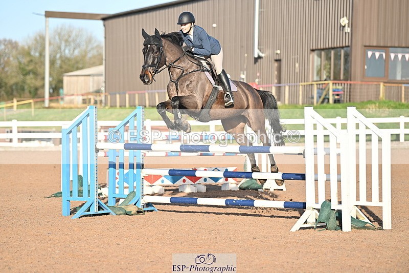 231210A-133614-02623 - Cls 20 Newcomers & 1.10m Open