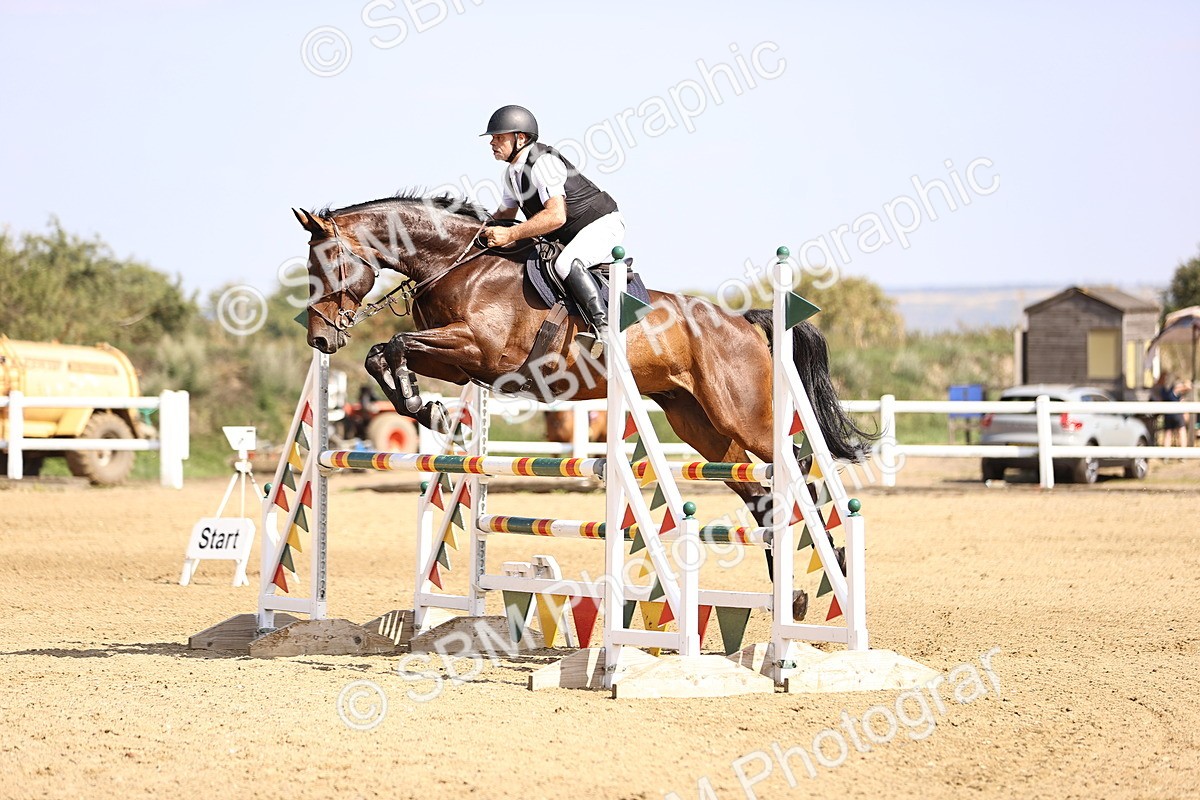 SBM_006935 - Class 13 - Senior Newcomers - 1.10m