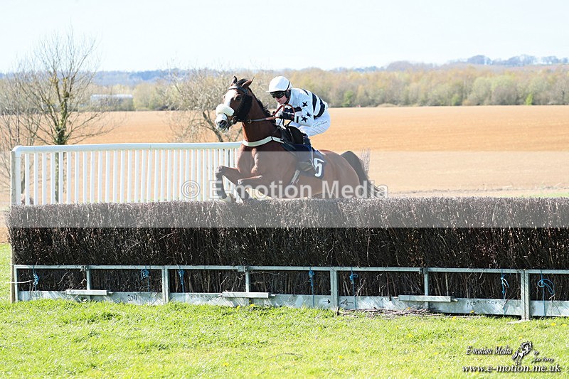 PtP 060426 250 - Paxford Races North Cotswold Easter Mon 06/04/26