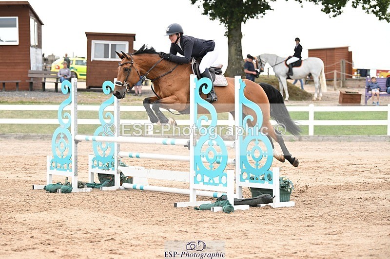 250727-094042-08876 - Cls 31 British Novice and 90cm
