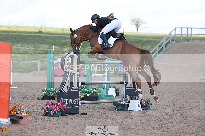 240419A-161408-09249 - Cls 10, 2 Star Big Tour 145cm  15.45 to 16.35 break