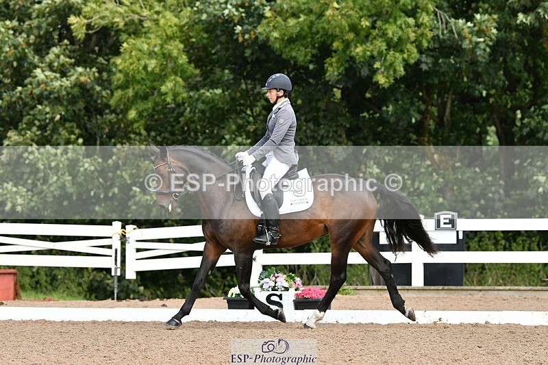 250906-104024-00698 - 096-Anna.JamesCaramia's.voice