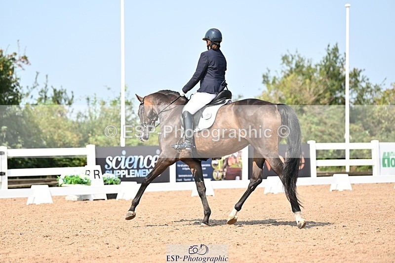 250816-124424-04325 - 100-Deborah.NewmanSoraya.IV