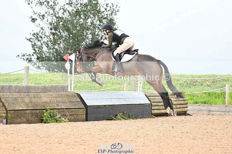 241110A-114852-00693 - 80cm 11.30 to End