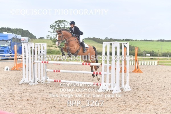 BPP_3267 - CLASS 5 Senior Newcomers/ 1.10m Open