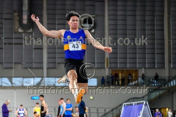 SeniorInd25-917341 - Field Male