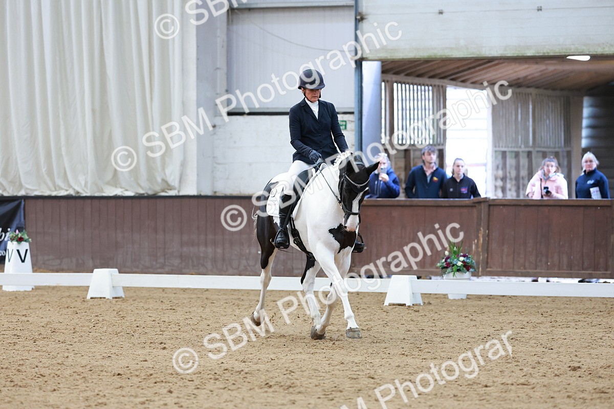 SBM_009157 - Class 6b - Novice 6 - 11.02-12.19