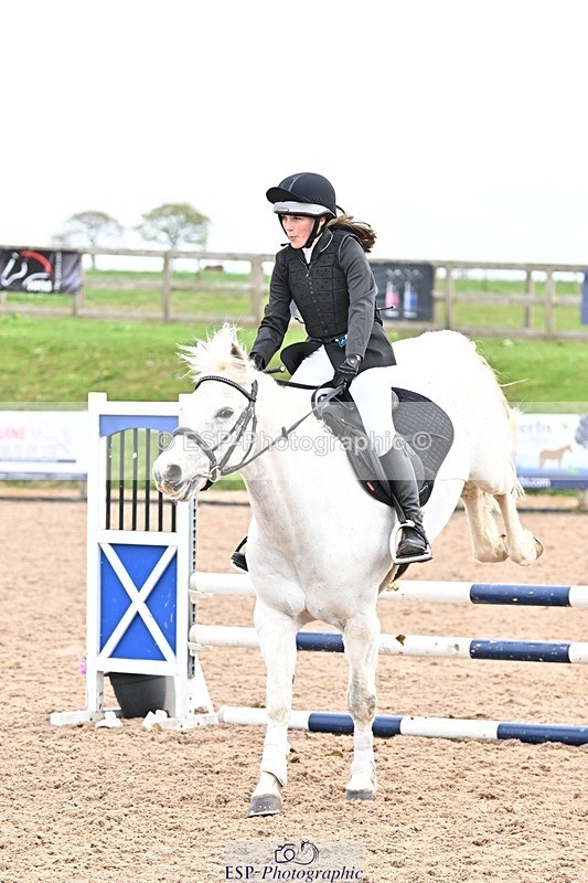 250414-105607-00319 - 80cm Round 1