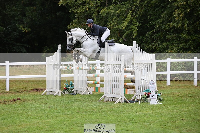 250830A-145337-07136 - Cls 16 Snr Newcomers and 1.10m Open