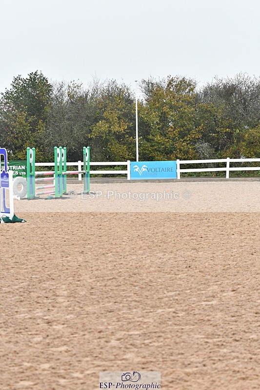 231112A-105153-03442 - Cls 17 Blue Chip Novice Winter Qualifier